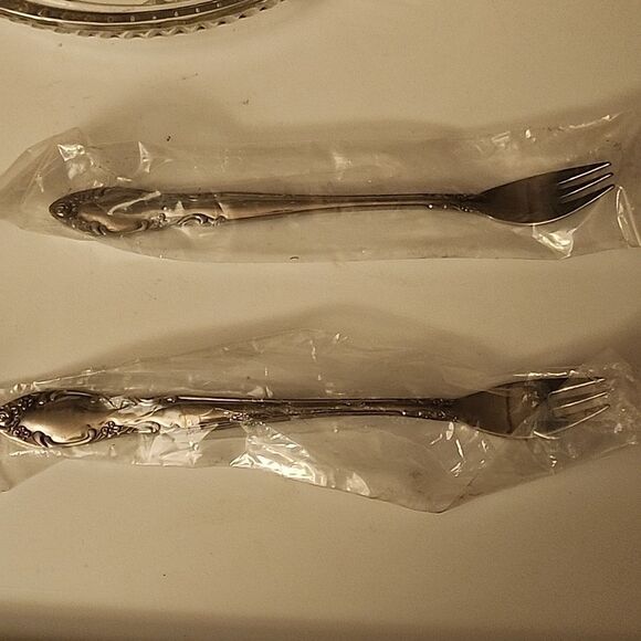 Royal Brighton  Divided Relish Dish with Servers - Picture 7 of 12